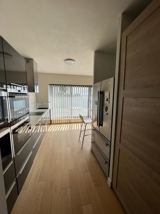 A La Nuitee, Grand Studio Design Le Vinci 아라돈 외부 사진